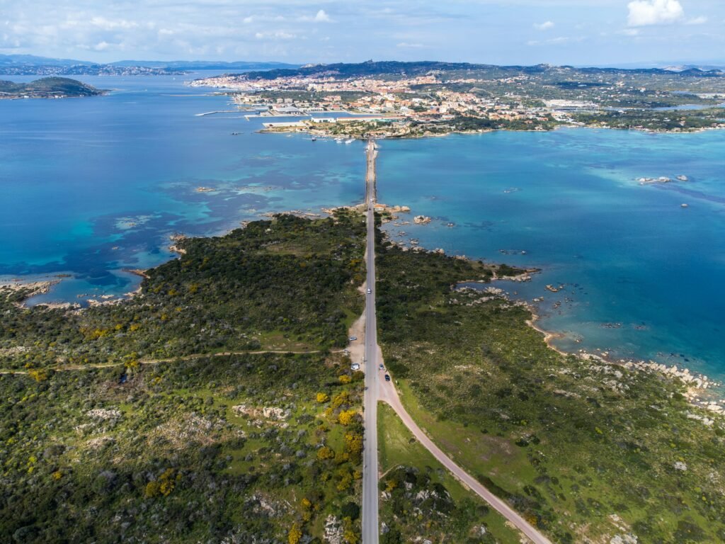 Brug La Maddalena Caprera Sardinië