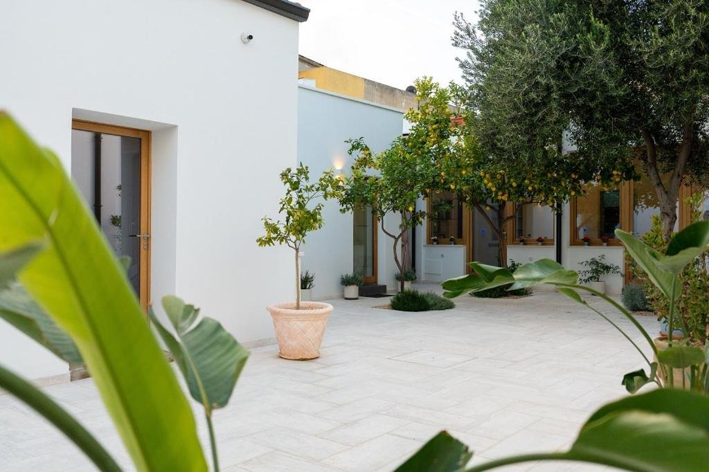 Nieuw hotel Cagliari schoon netjes modern
