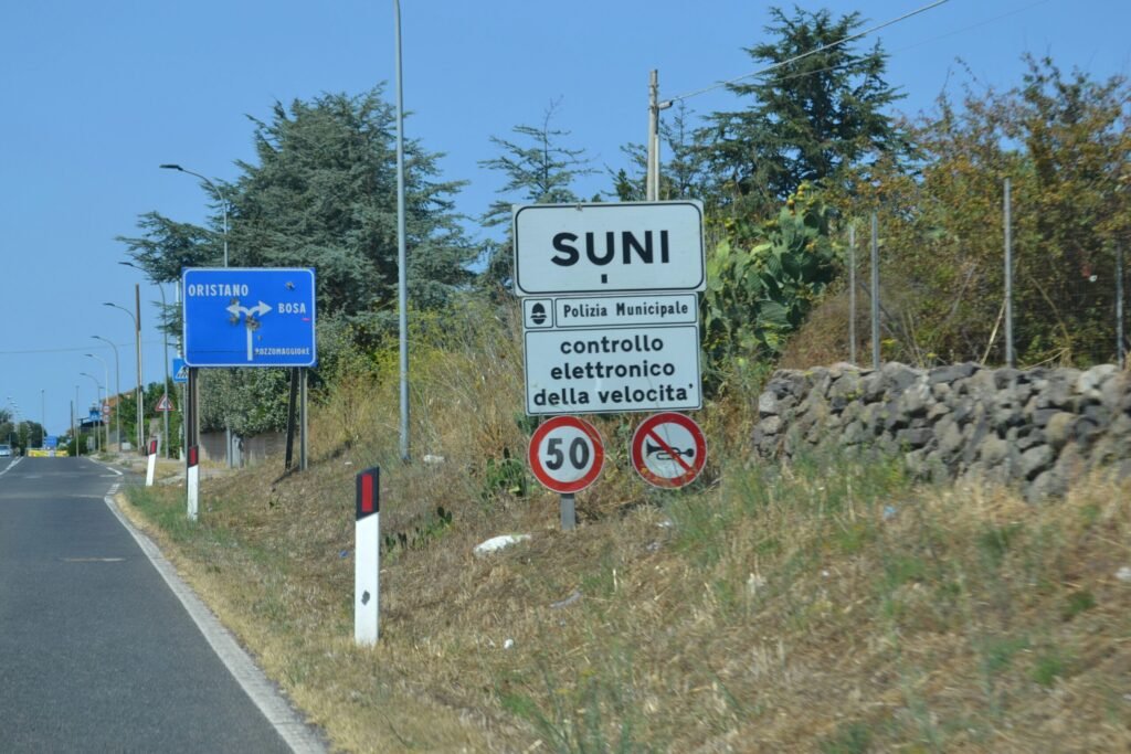 Verkeersborden verkeersregels Sardinië