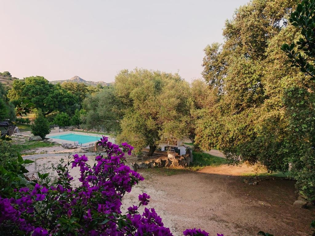 Agriturismo Olbia met zwembad