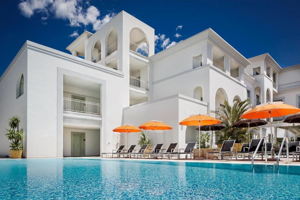 Hotel Olbia vliegveld laatste dag luxe